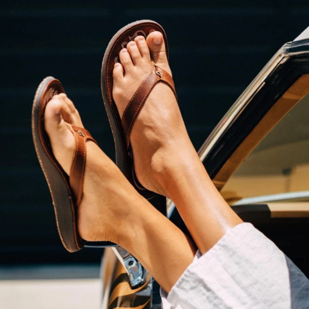 OluKai Paniolo Leather Strap and Footbed Brown Flip Flops Sandals Women’s 8 - Picture 14 of 15